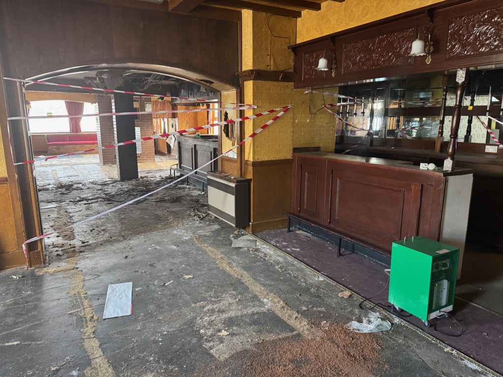 Lot: 48 - PUBLIC HOUSE AND UPPER PARTS WITH POTENTIAL - Ground floor